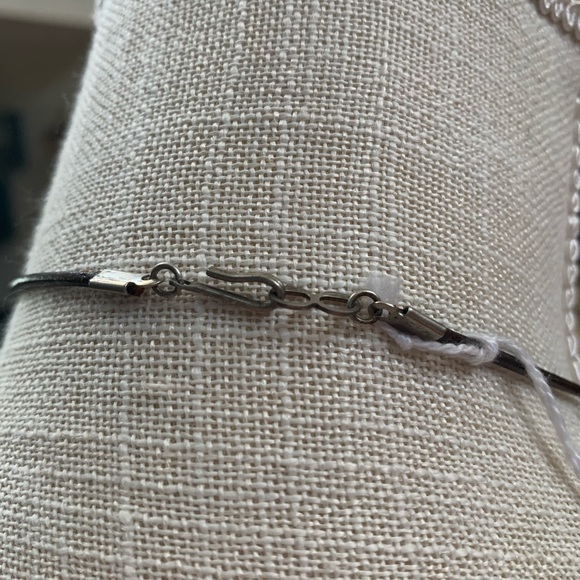 Great White Shark handpainted pendant - Picture 6 of 6